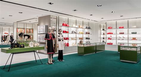 gucci outlet rosemont|chicago gucci outlet store.